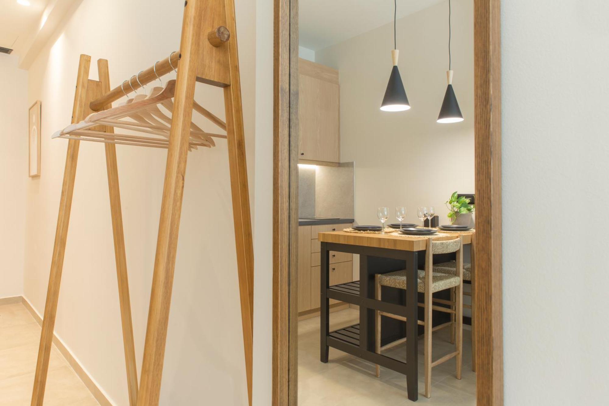 Living Stone Condo Hotel 아테네 외부 사진