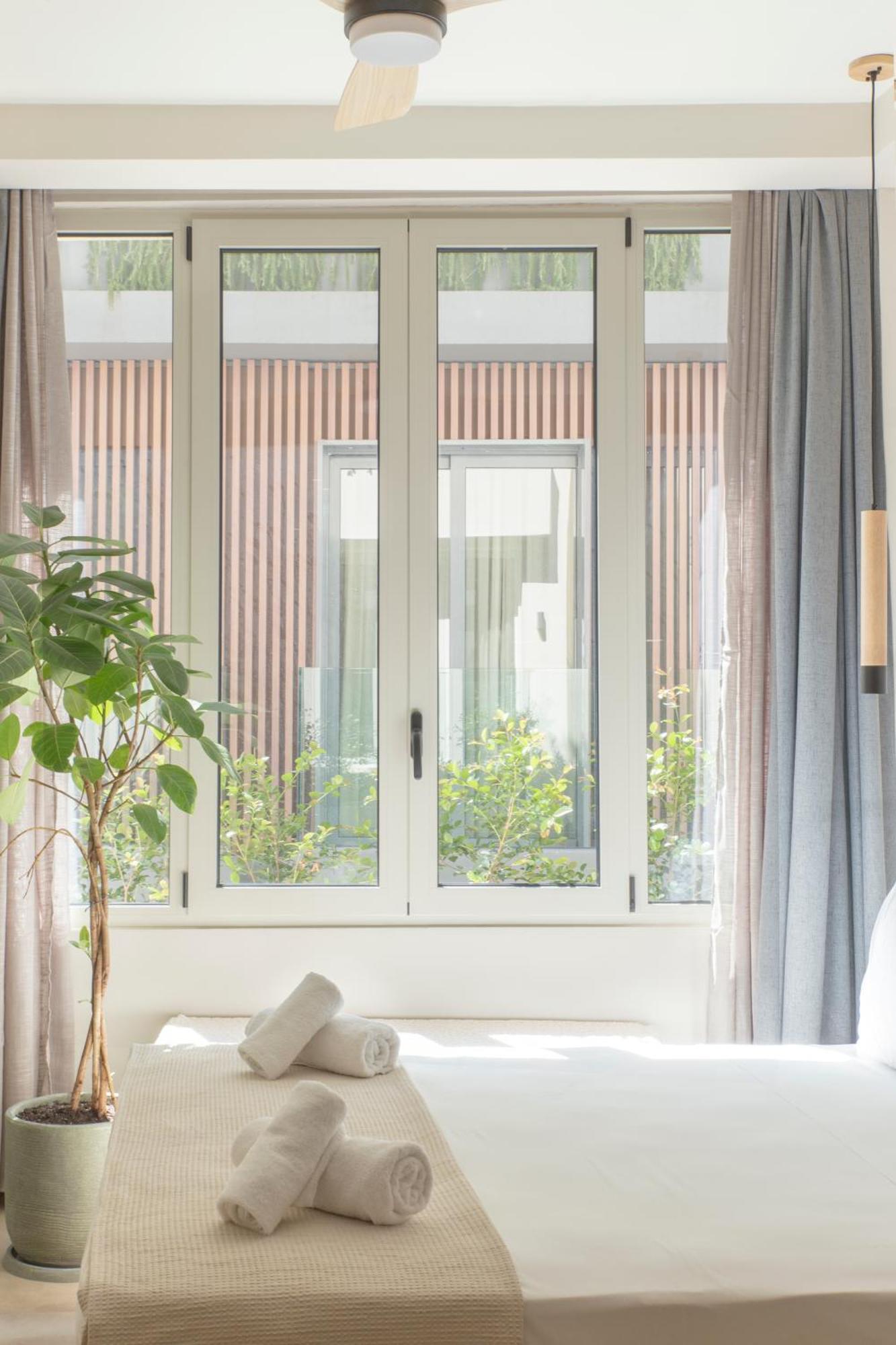 Living Stone Condo Hotel 아테네 외부 사진